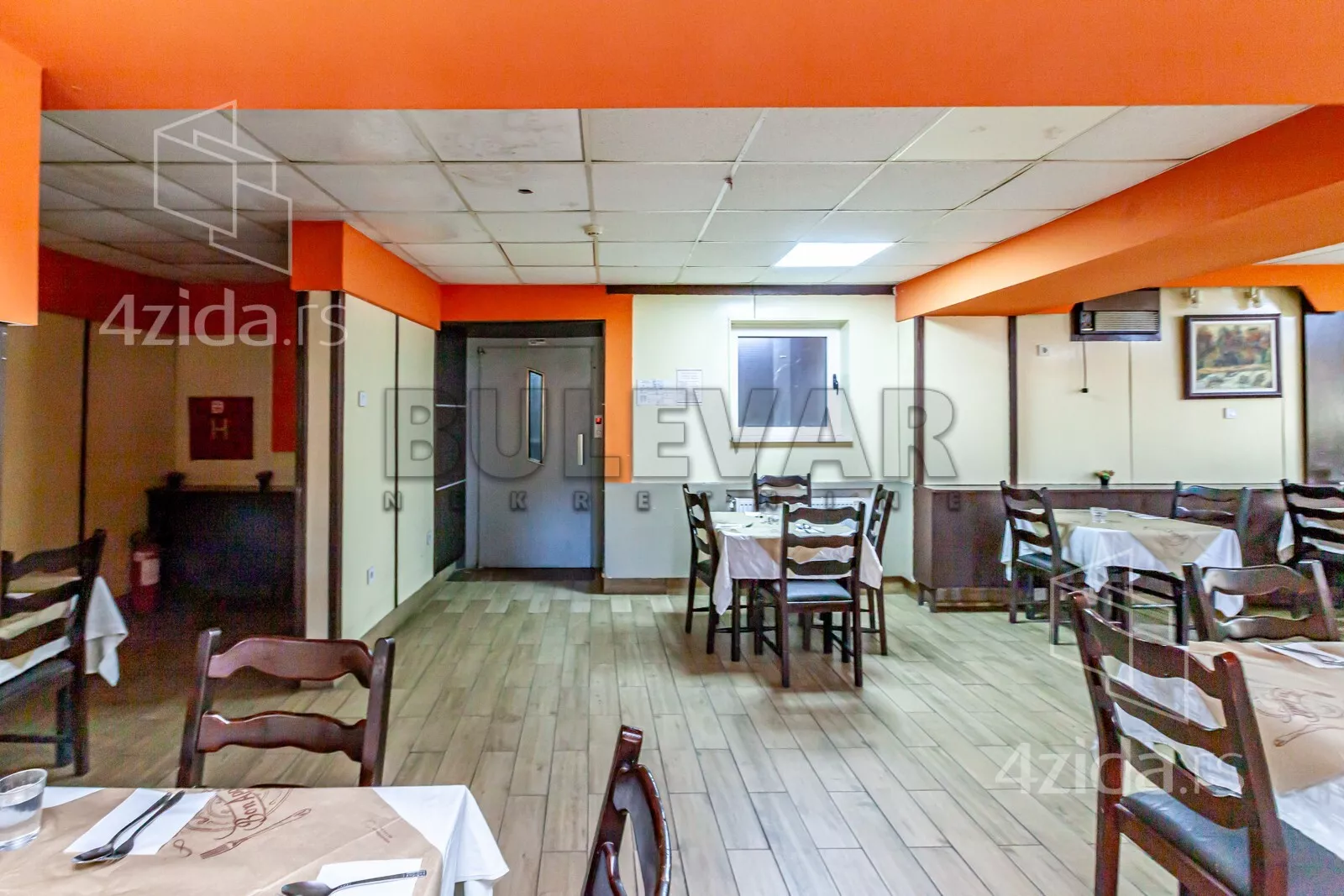 Lokal | 4zida