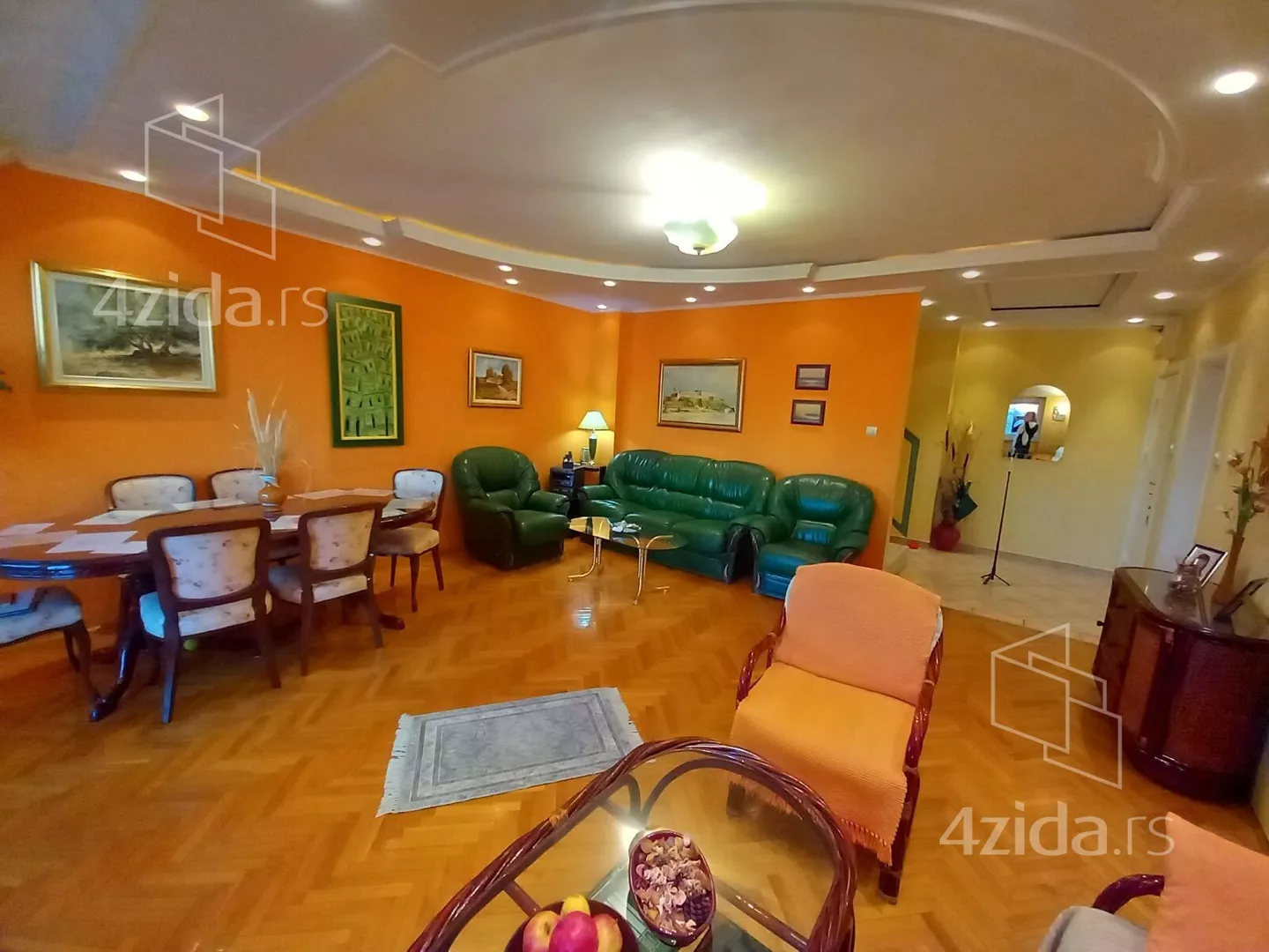 Troiposoban stan | 4zida