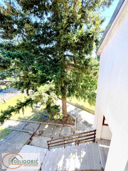 Sremčica | 4zida.rs