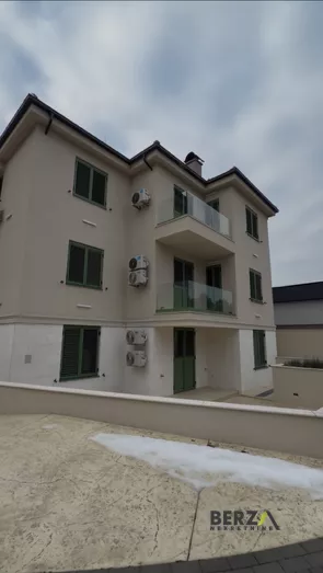 Petrovaradin | 4zida.rs