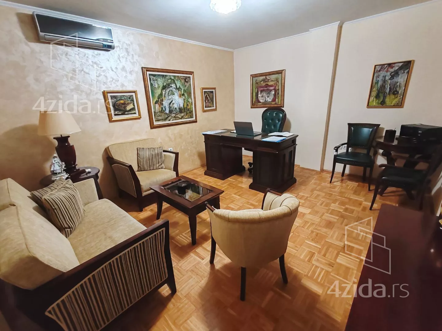 Troiposoban stan | 4zida