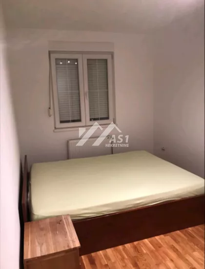 Vase Pelagića | 4zida.rs