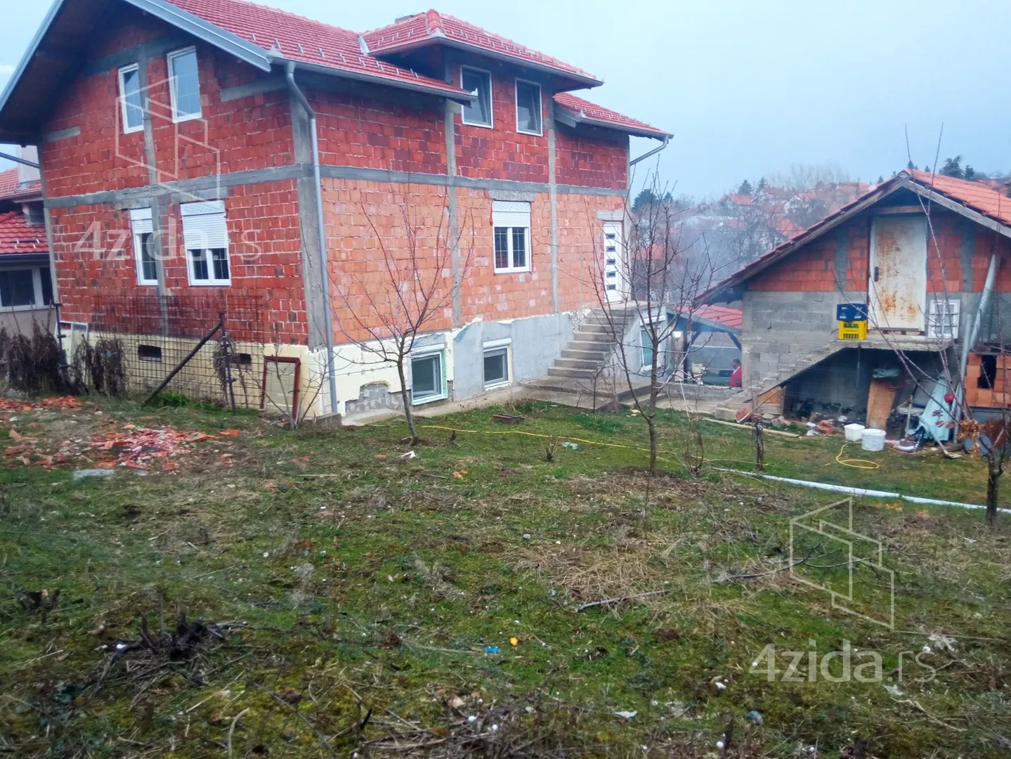 3-etažna kuća | 4zida