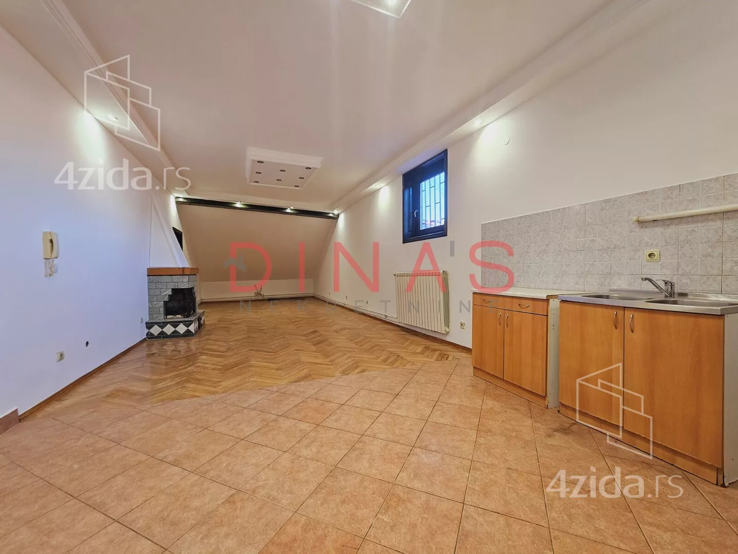 Kuća | 4zida