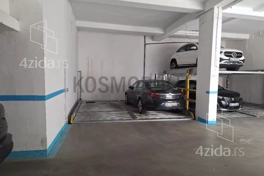Garaža | 4zida
