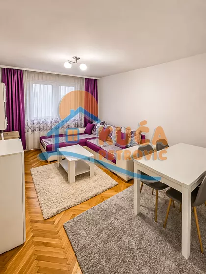Vojvode Mišića | 4zida.rs