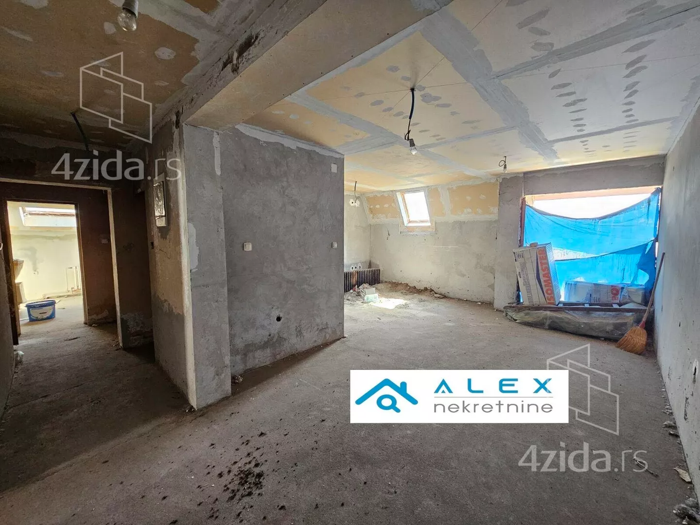 Četvorosoban stan | 4zida