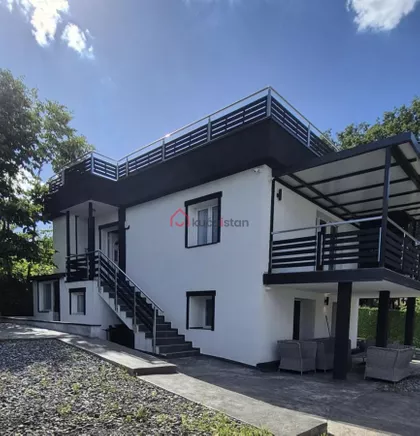 Vrčin | 4zida.rs