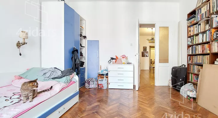 Četvoroiposoban stan | 4zida