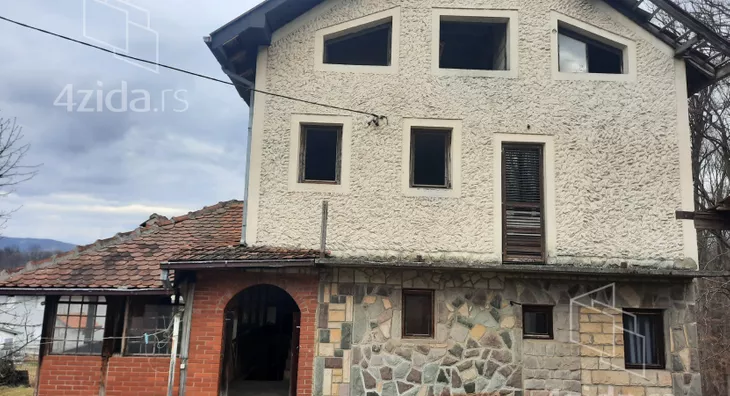 3-etažna kuća | 4zida