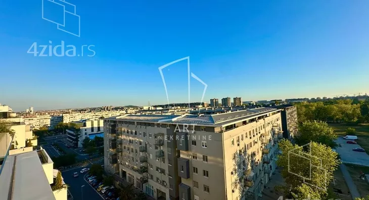 Petosoban stan | 4zida