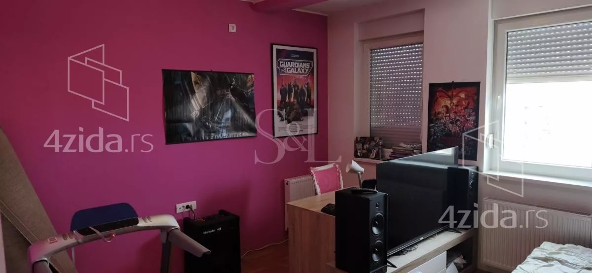 Četvorosoban stan | 4zida