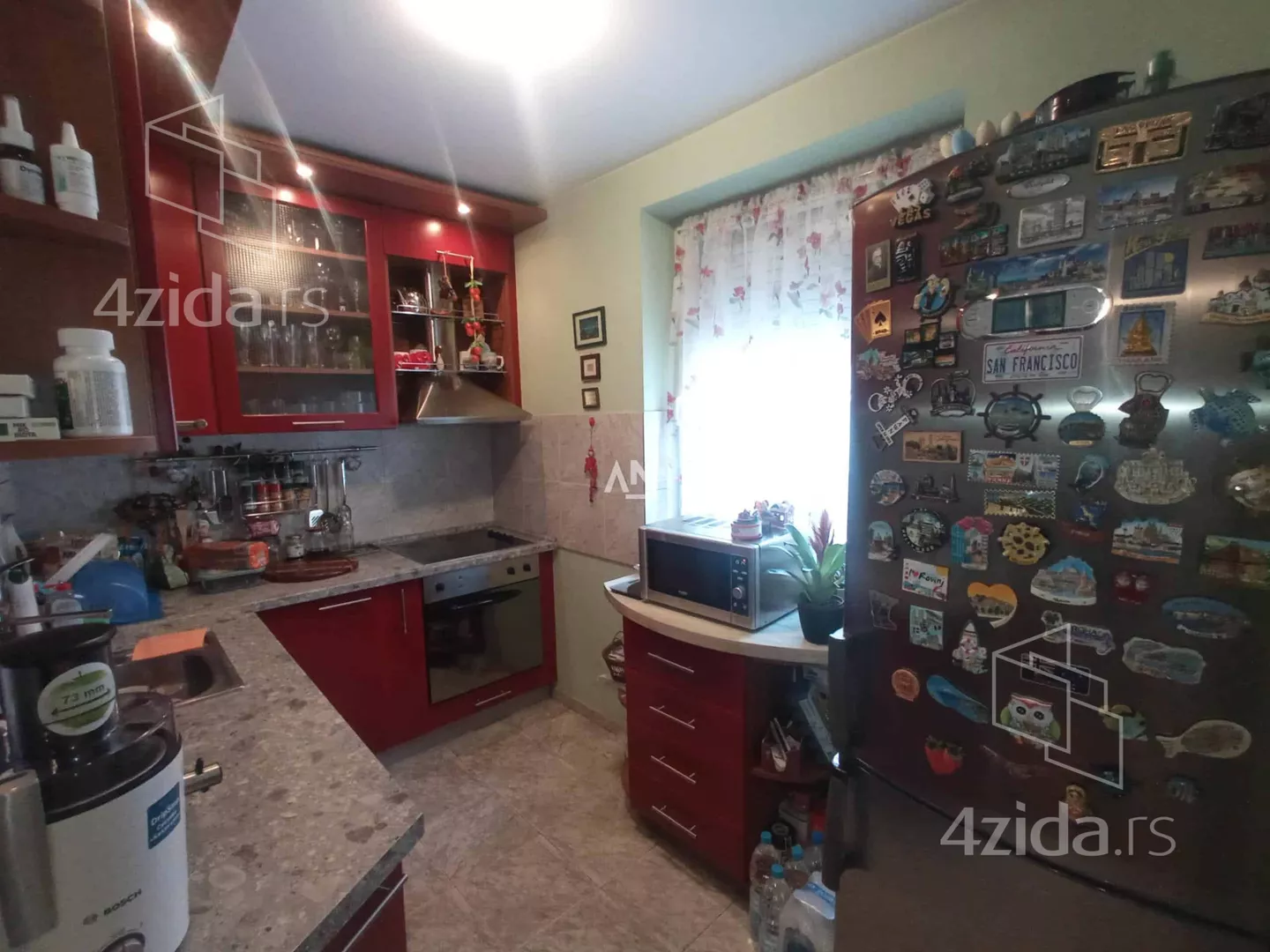 Petosoban stan | 4zida