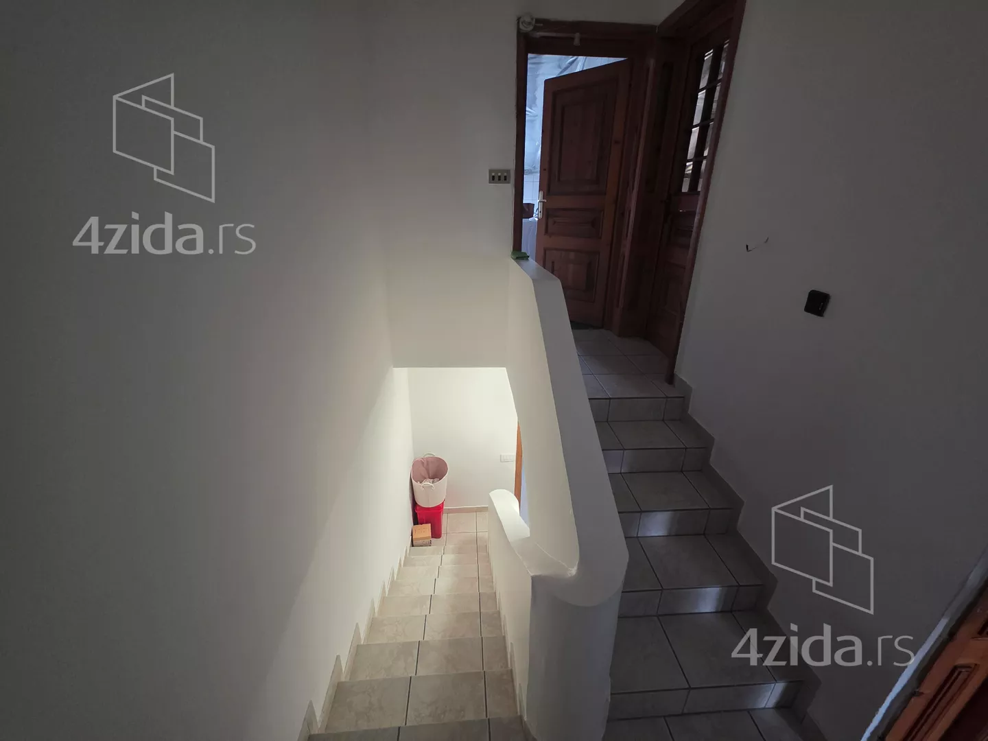 4-etažna kuća | 4zida