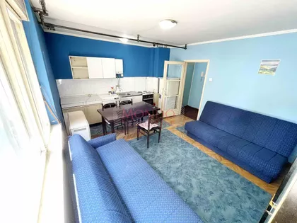 Ekonomski/Pravni Fakultet | 4zida.rs