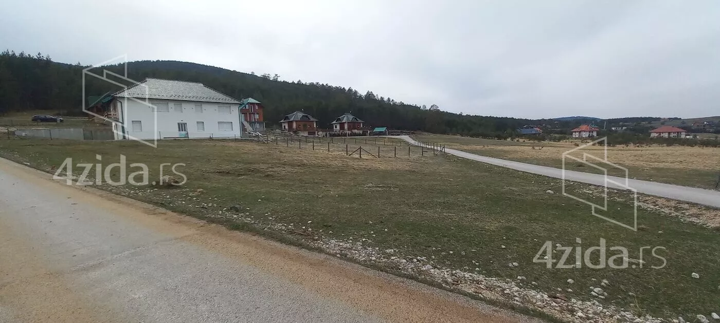 Građevinsko zemljište | 4zida