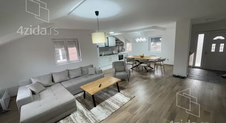 3-etažna kuća | 4zida