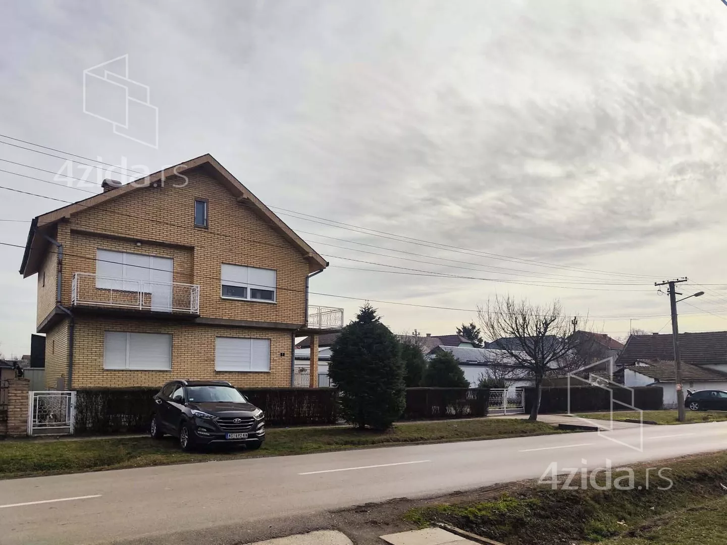 3-etažna kuća | 4zida