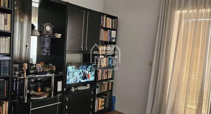 4-etažna kuća | 4zida