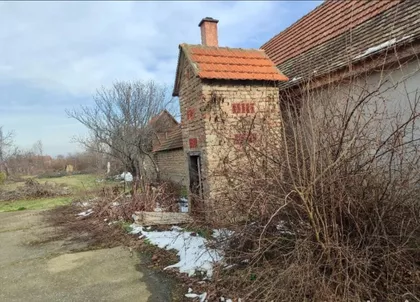 Vojvođanska 32 | 4zida.rs