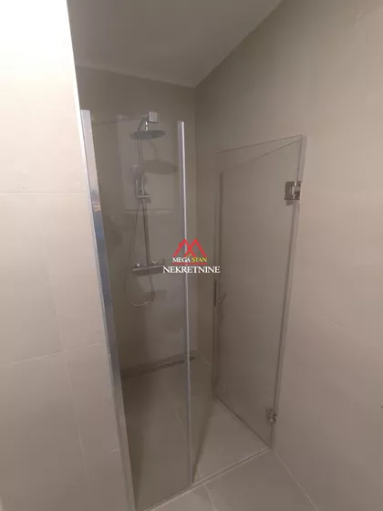 Heroja Pinkija | 4zida.rs