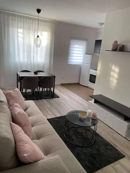 Ljubomira Ivanovica 3 | 4zida.rs