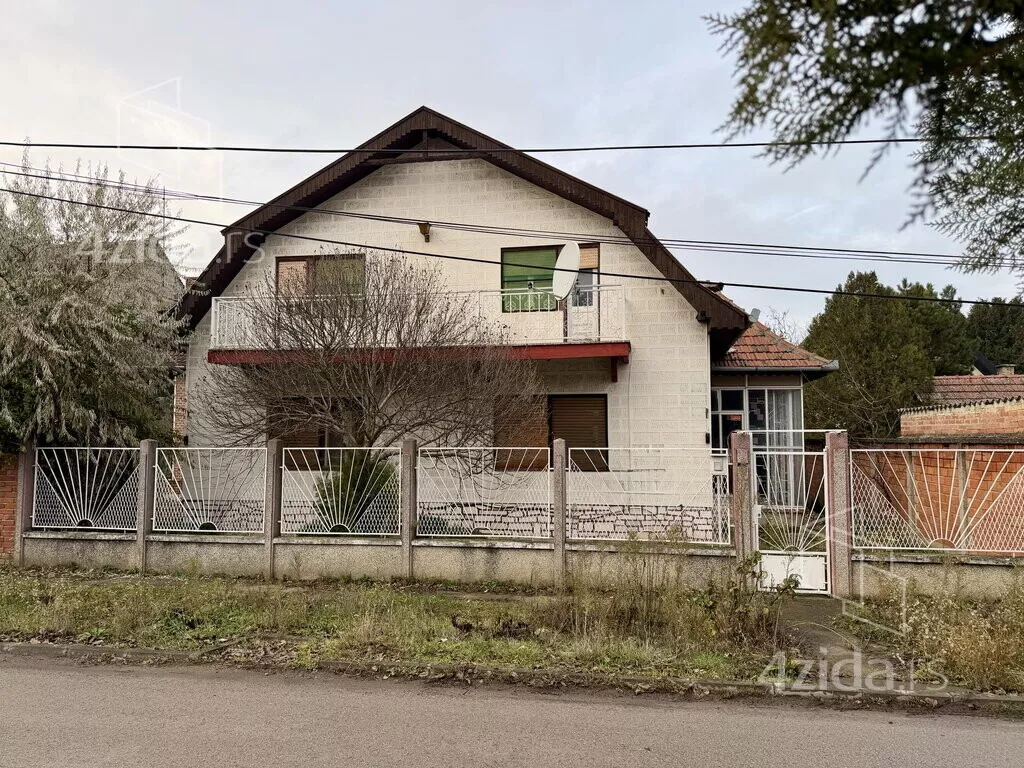 3-etažna kuća | 4zida