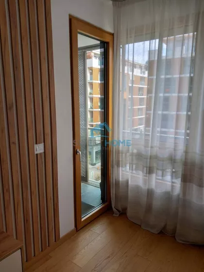 Tadije Sondermajera | 4zida.rs