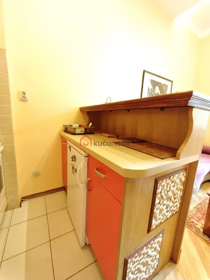 Kalenić pijaca | 4zida.rs