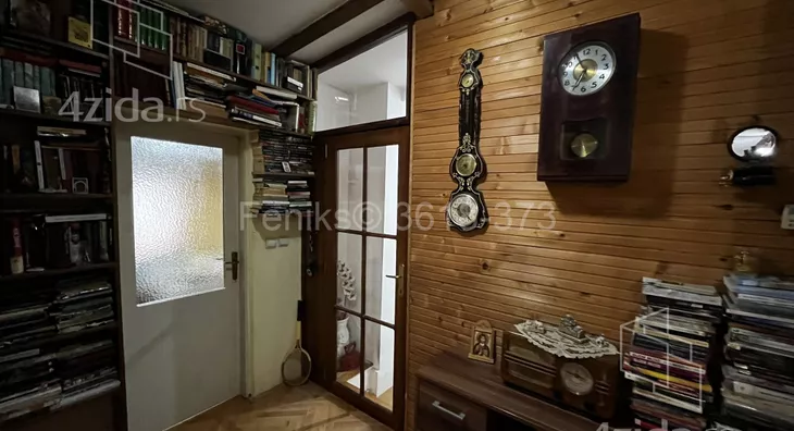 Šestosoban stan | 4zida