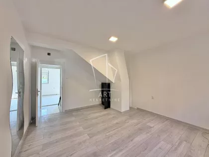 20. oktobra | 4zida.rs