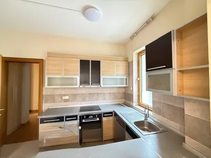 Vaska Pope | 4zida.rs