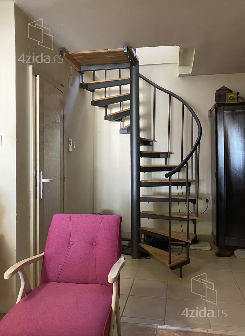 Turistički objekat | 4zida