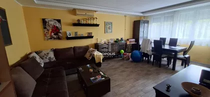 Sretena Mladenovića Mike | 4zida.rs