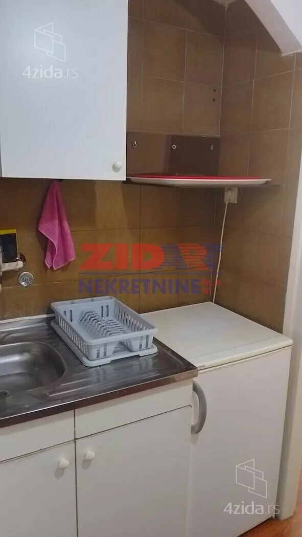 Jednosoban stan | 4zida
