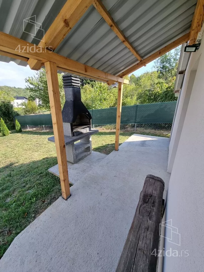 Kuća | 4zida