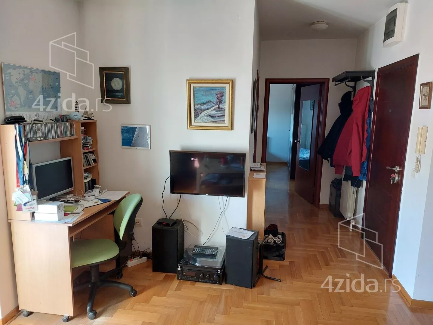 Jednoiposoban stan | 4zida