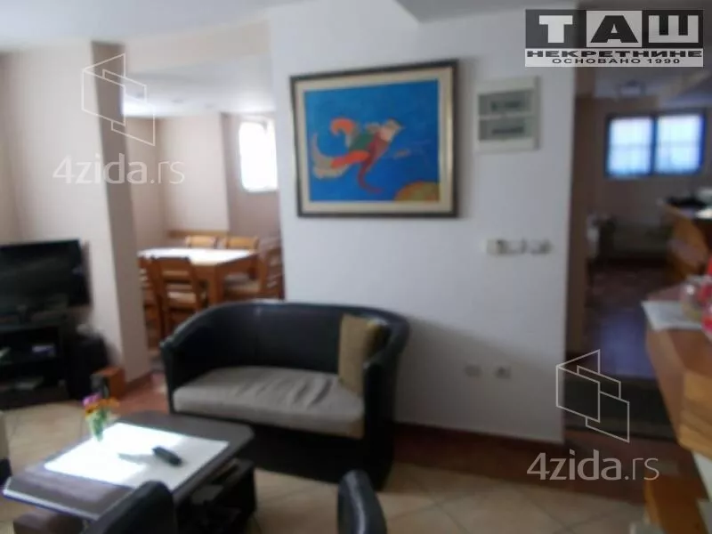 Ugostiteljski objekat | 4zida