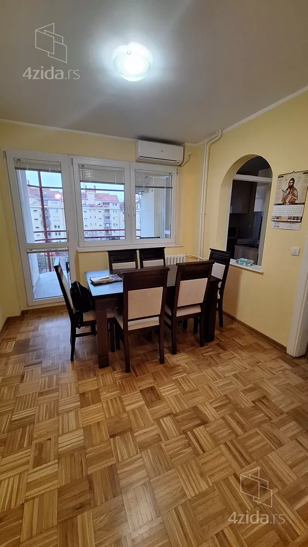 Četvorosoban stan | 4zida