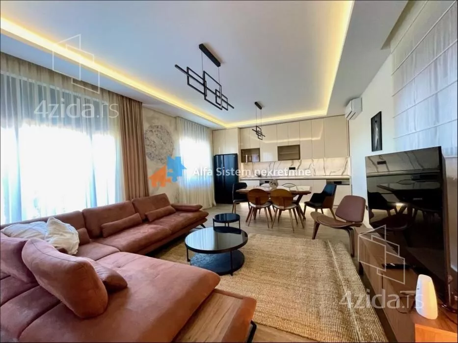 Petosoban stan | 4zida