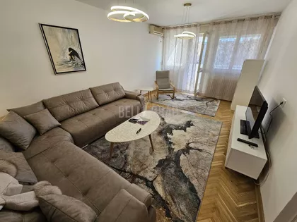 Džona Kenedija | 4zida.rs