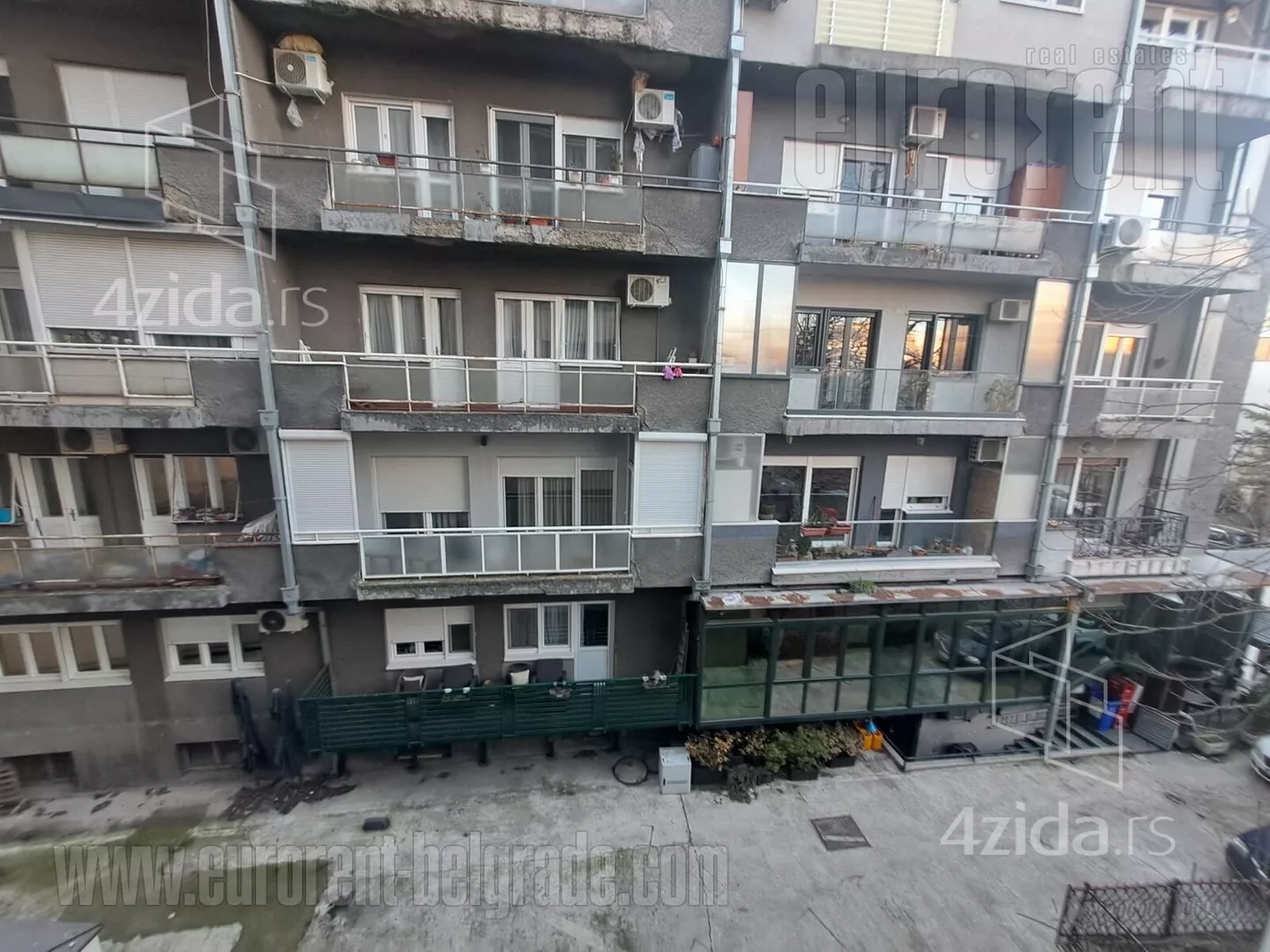 Poslovni prostor | 4zida