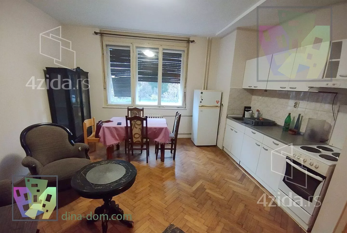 Dvoiposoban stan | 4zida