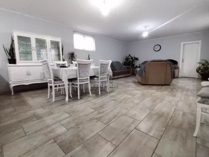 Nenadovićeva | 4zida.rs