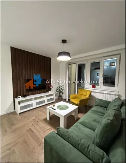 Slavujev Venac | 4zida.rs