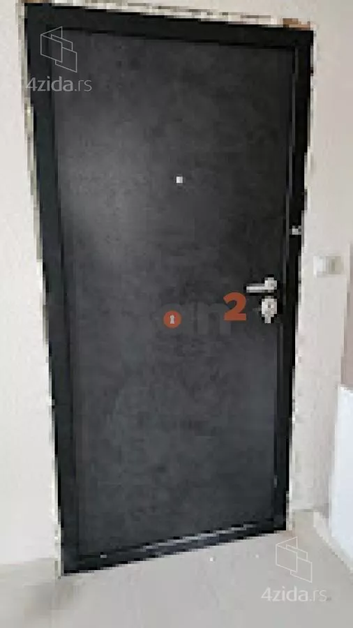 Četvoroiposoban stan | 4zida