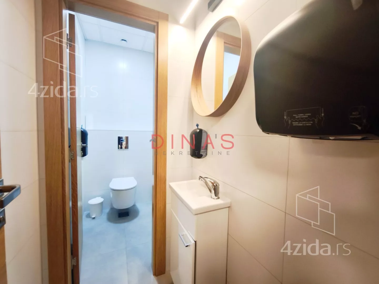 Poslovni prostor | 4zida