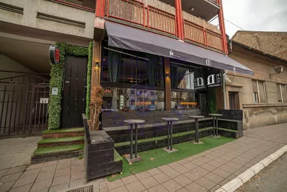 Braće Ribnikar | 4zida.rs