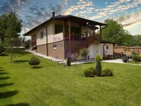 Banstol, Okolne lokacije, Sremski Karlovci | 4zida.rs