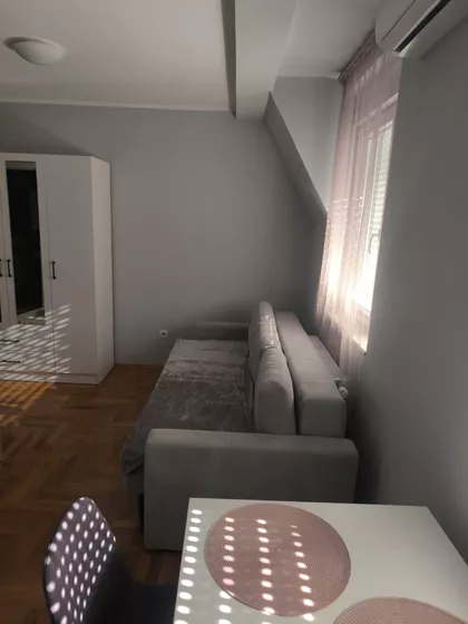 Subotička 73 | 4zida.rs